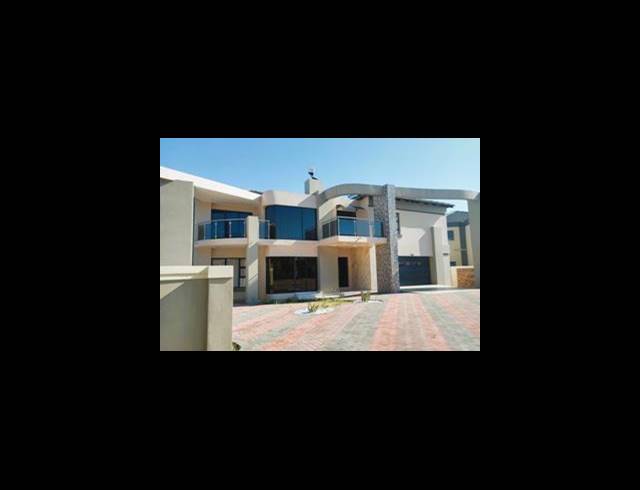 5 BEDROOM HOUSE FOR SALE IN EAGLES CREST